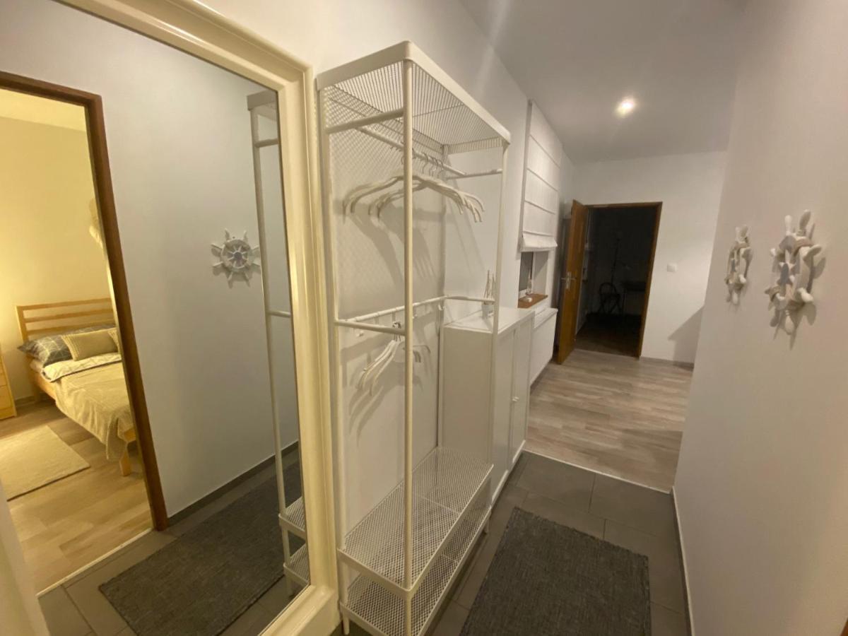 Zaciszne Domki Apartamenty เมียนซิดดรอแย ภายนอก รูปภาพ